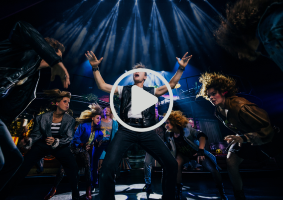 Trailer – overlay (14.8 x 10.5 cm)